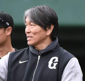 「2002年メンバー来るのでは？」 巨人・松井新監督就任報道にコーチ陣組閣予想がSNS上で過熱「ヘッドコーチ中畑清とかありそう」