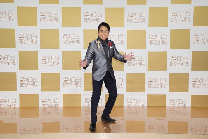 三山ひろし(提供写真)