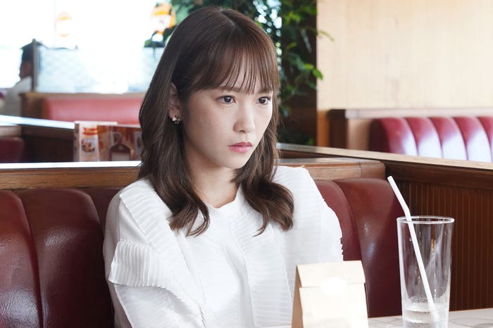 川栄李奈/「親愛なる僕へ殺意をこめて」第4話より(C)フジテレビ