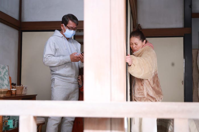 中井貴一、小泉今日子「続・続・最後から二番目の恋」第1話(C)フジテレビ