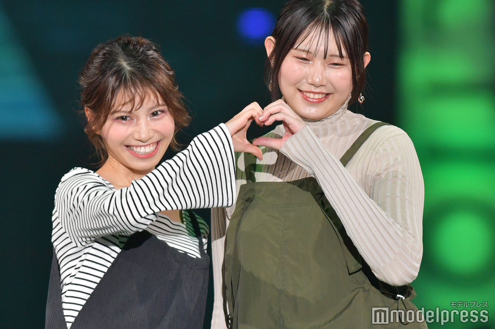 （C）モデルプレス