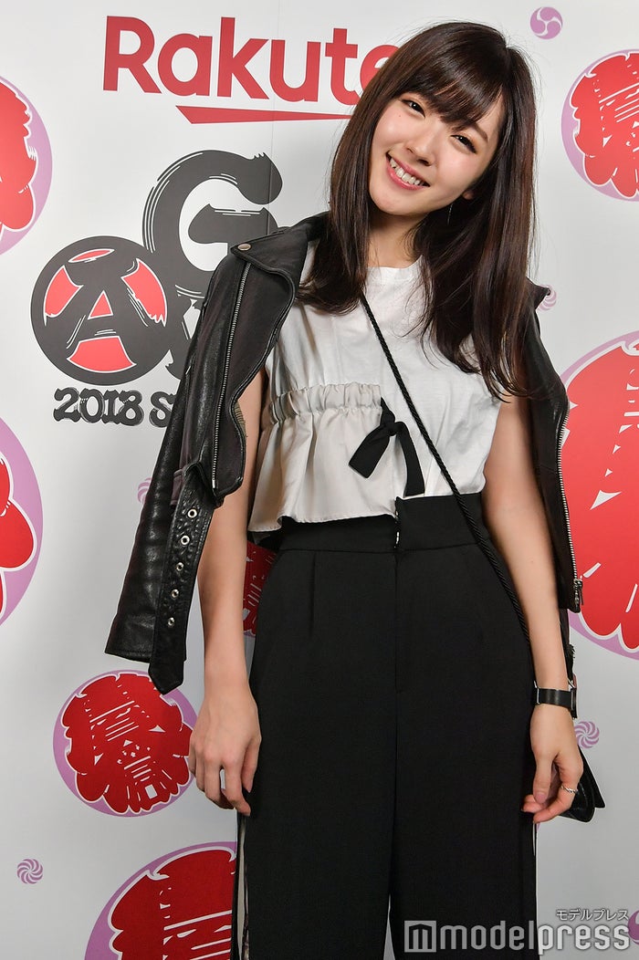 鈴木愛理のガチ私服を真似したい 初ランウェイへ意気込み語る Girlsaward 18 S S フィッティングに潜入 モデルプレス