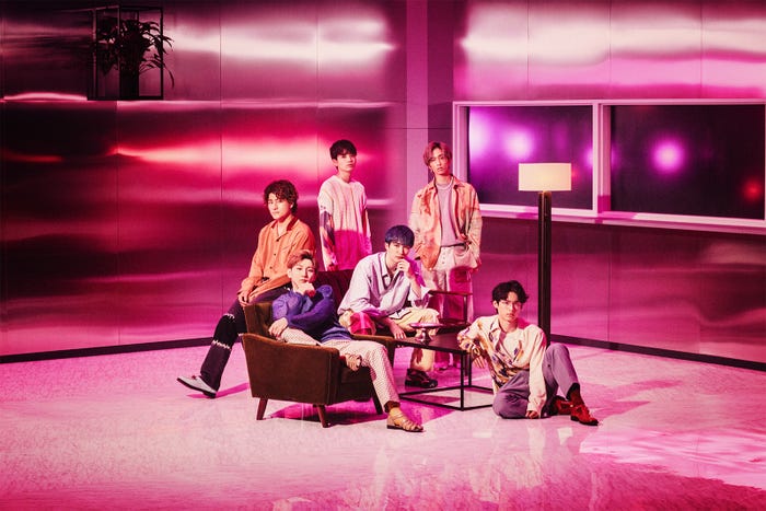 SixTONES(提供写真)