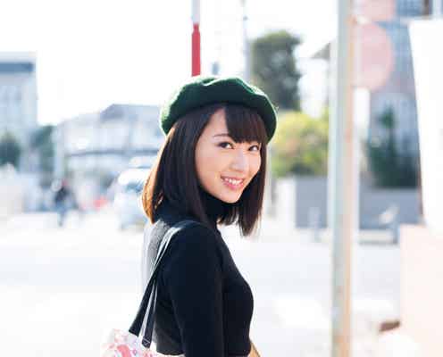 欅坂46佐藤詩織の美脚が眩しい 大人の気品で魅了