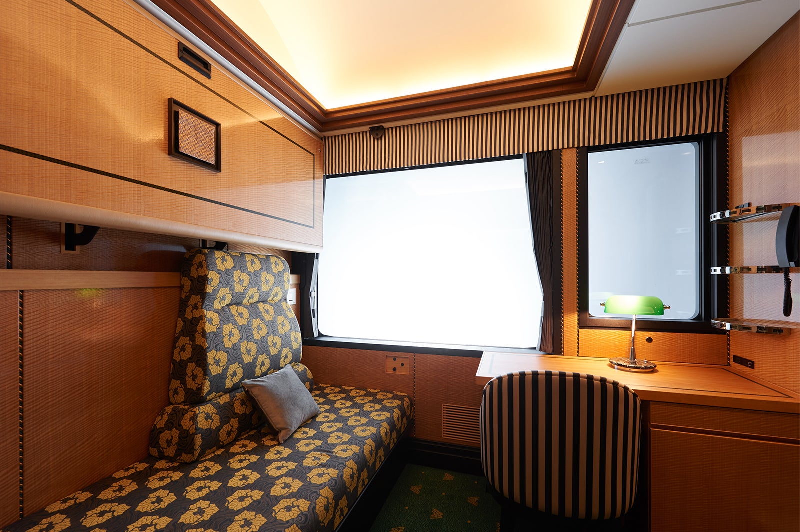 ロイヤルシングル（401号室）／画像提供：西日本旅客鉄道