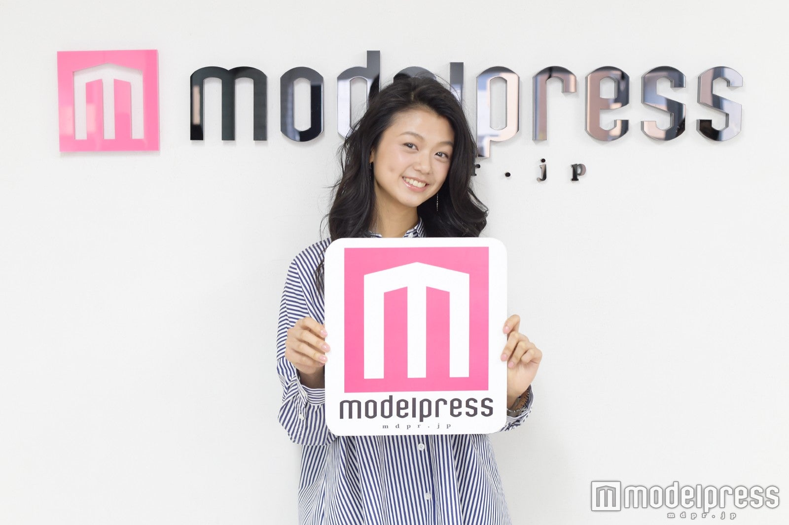 Iris（C）モデルプレス