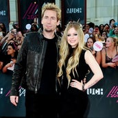 アヴリル ラヴィーンがナチュラルメイクの超美人に モデルプレス アヴリル ラヴィーンがナチュラルメイクの超美人に モデルプレス