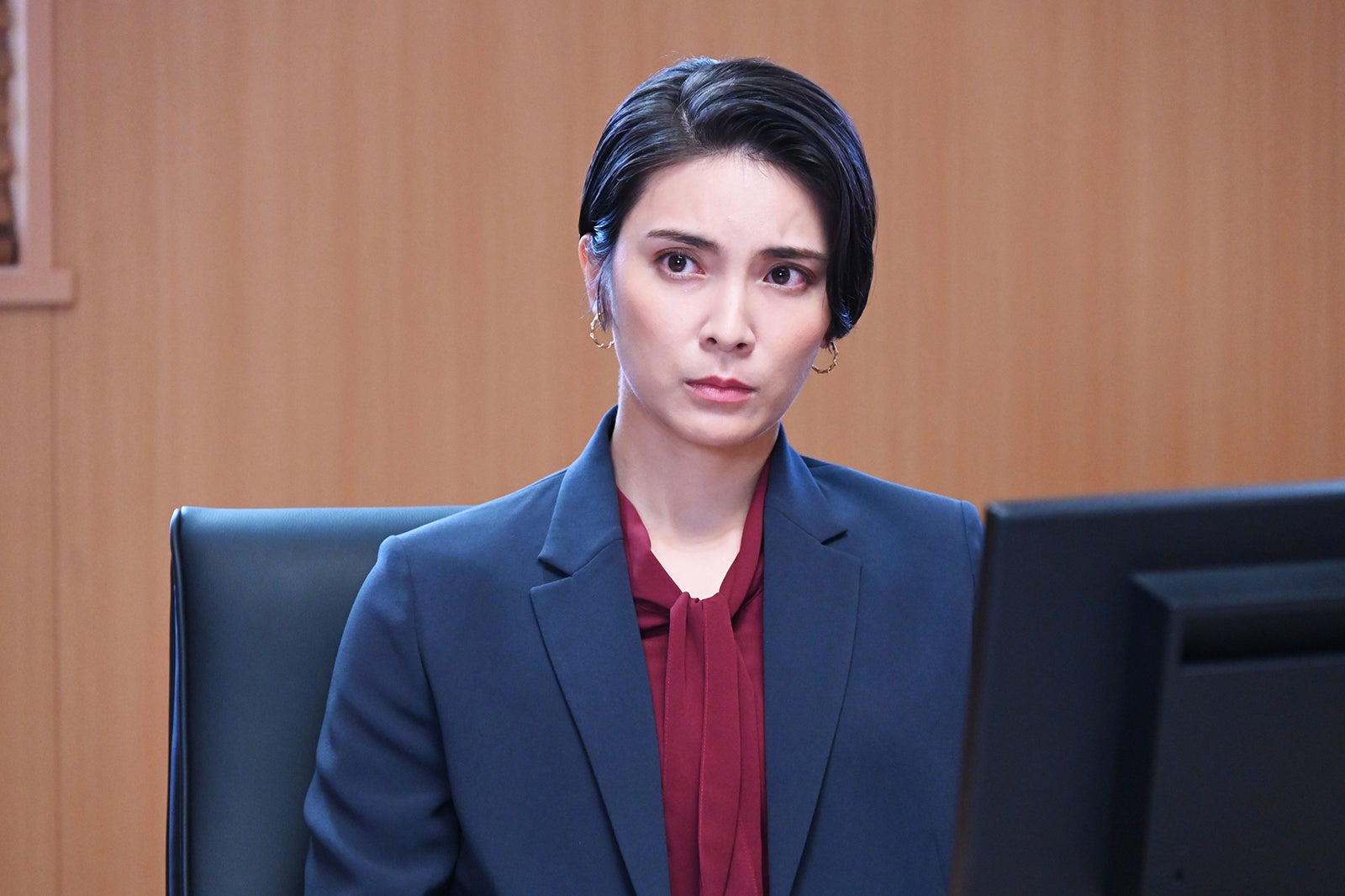 秋元才加「モンスター」第6話（C）カンテレ