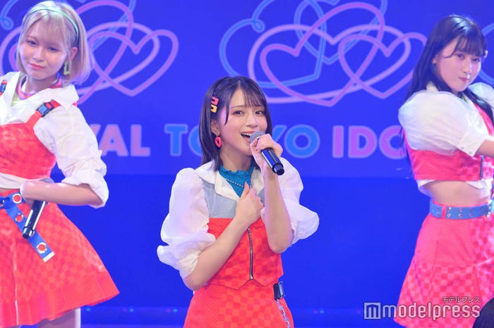 佐々木舞香 (C)モデルプレス