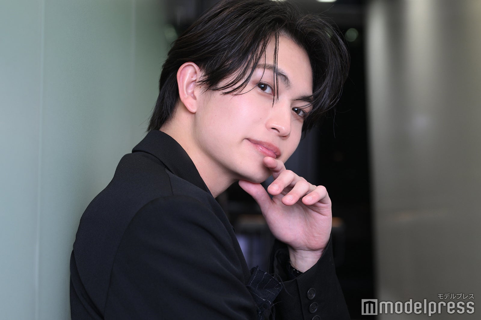 綱啓永（C）モデルプレス