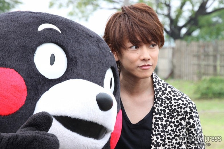 親友・くまモンとの絆を確かめた佐藤健