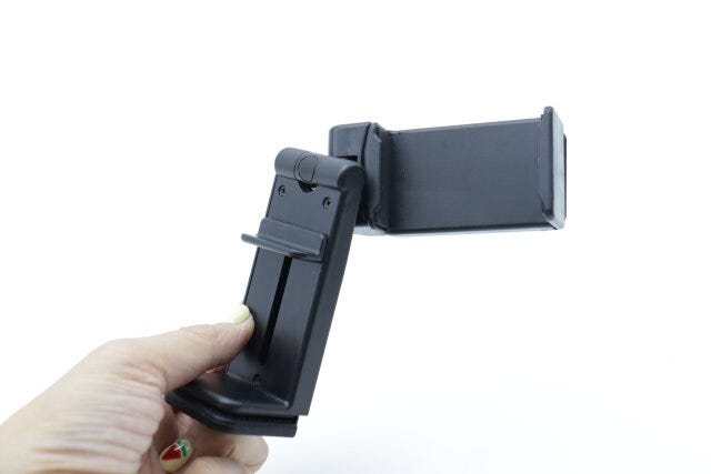 どこでも挟めるトラベルスマホホルダー　構造