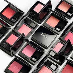 【8月3日発売・Dior新作】新チーク「ルージュ ブラッシュ」が全15色で誕生！ ／画像提供：Dior