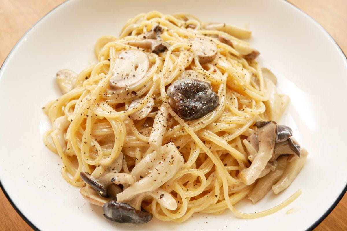 鳥羽周作のシズるチャンネル・絶品きのこクリームパスタ