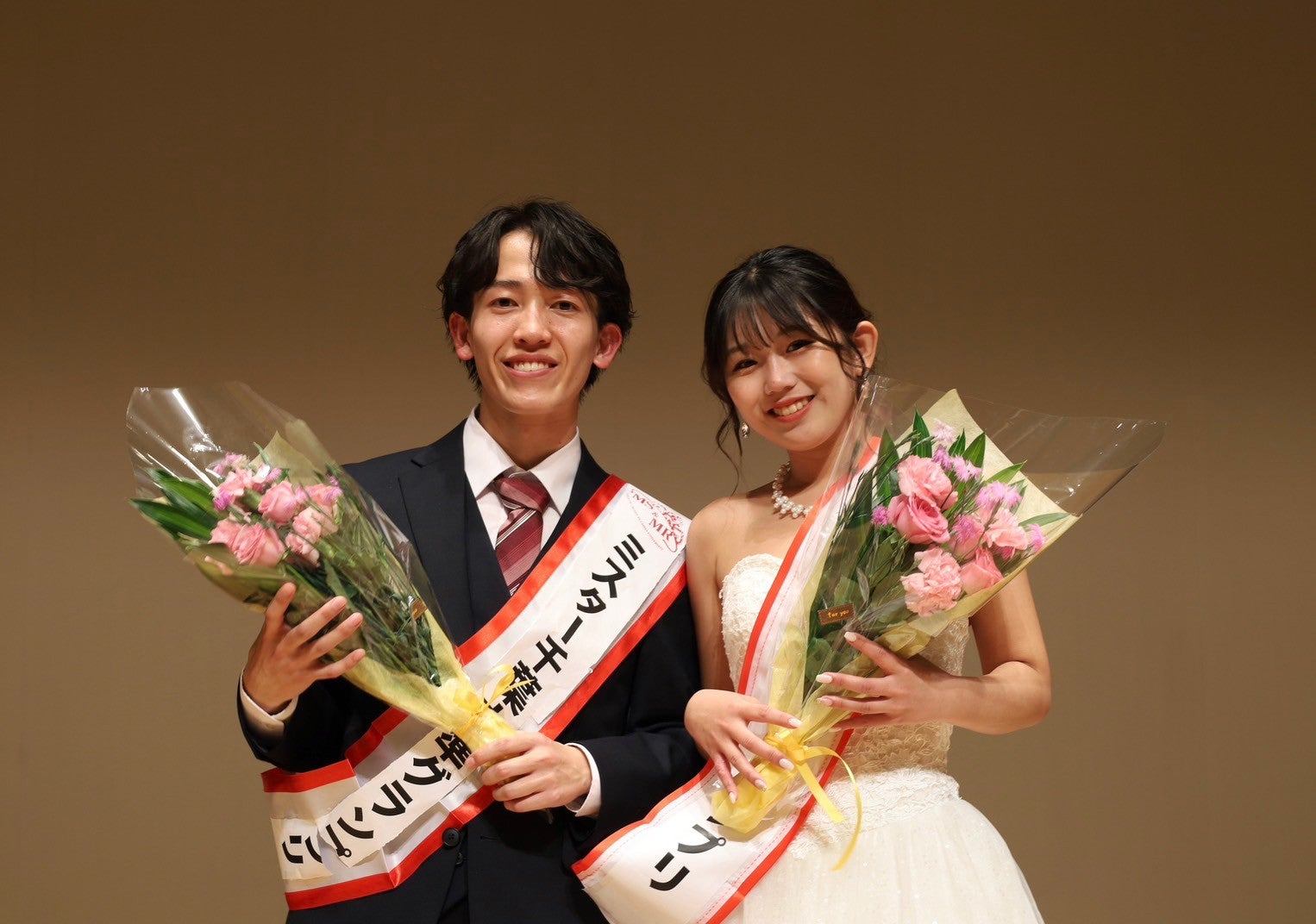 磯邉明日菜さん、西田蒼明さん（提供写真）