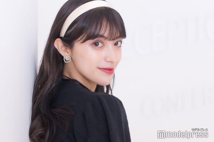 エブラヒミ椎菜さん(C)モデルプレス