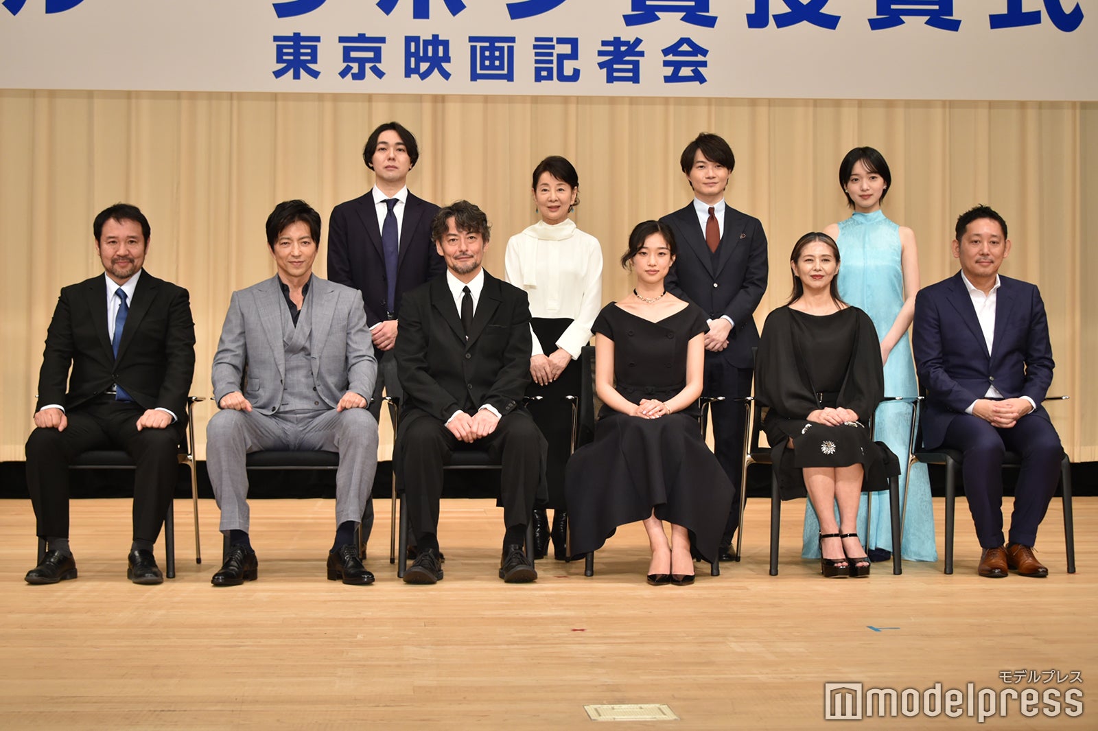 （前列左から）安田淳一監督、大沢たかお、山口馬木也、河合優実、小泉今日子、入江悠監督（後列左から）冨岡考仁氏、吉永小百合、神木隆之介、早瀬憩（C）モデルプレス