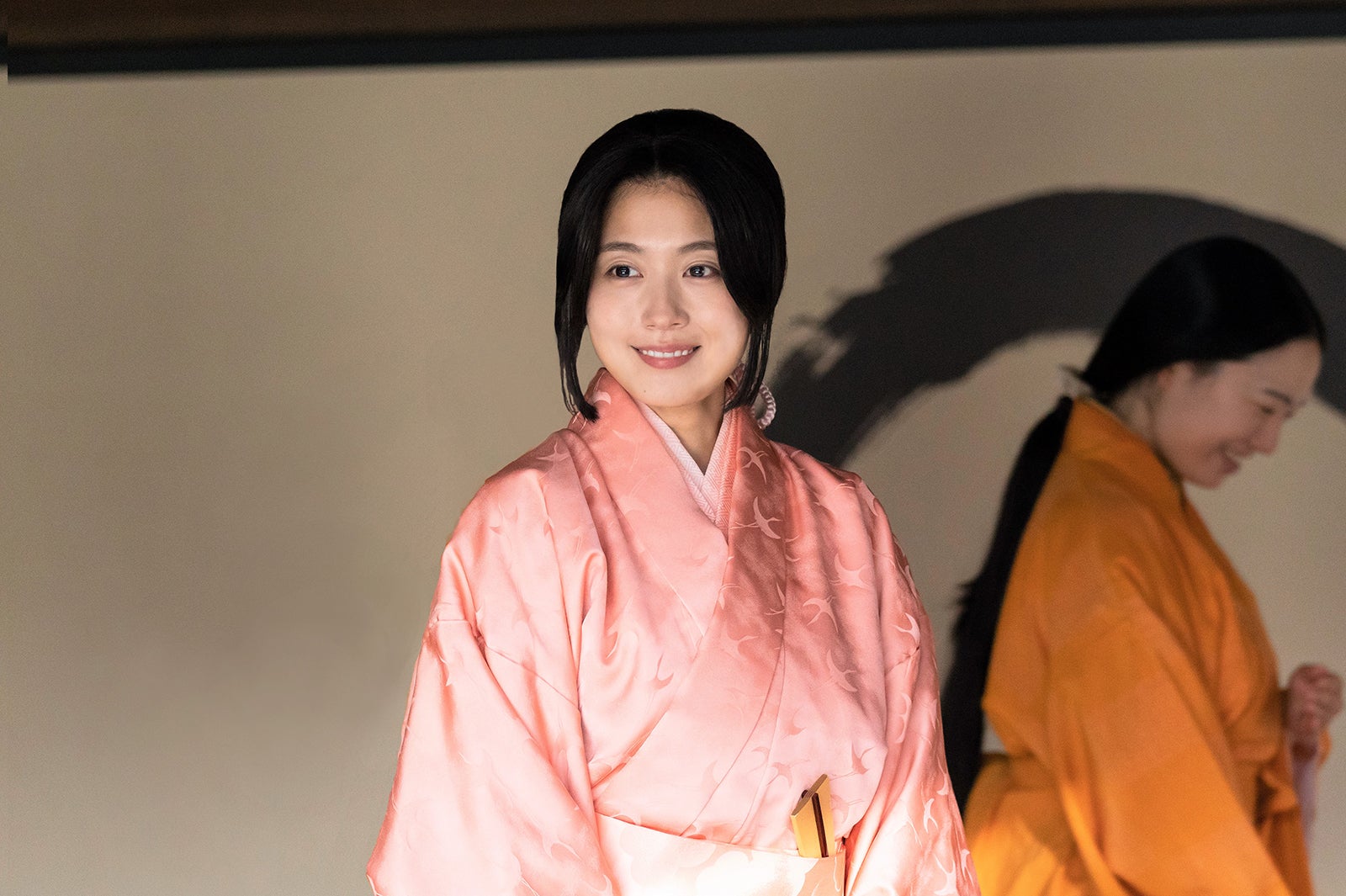 有村架純、着物姿が美しい「どうする家康」瀬名の扮装写真公開