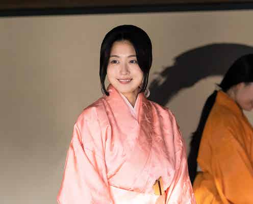 有村架純、着物姿が美しい「どうする家康」瀬名の扮装写真公開