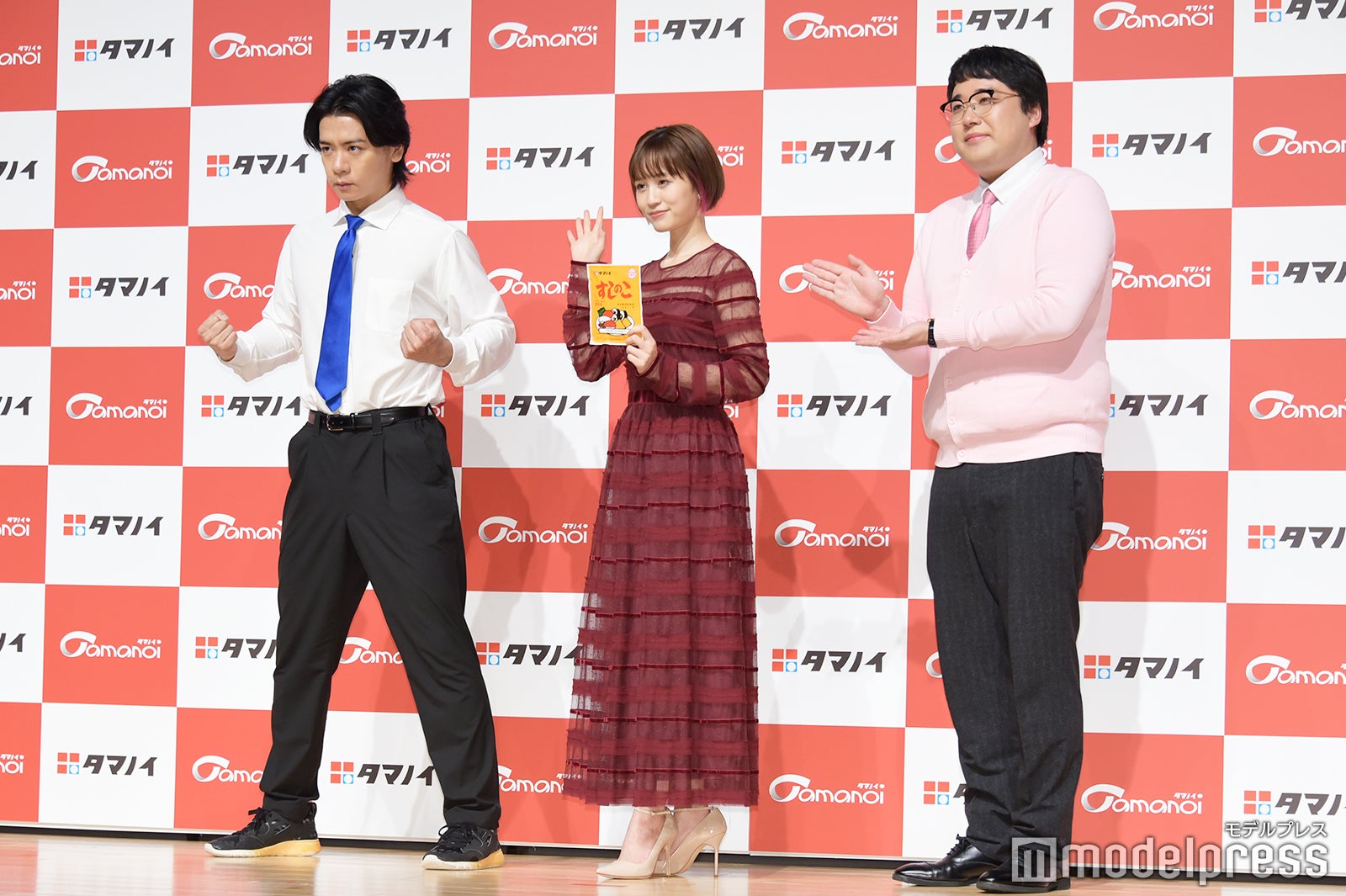 野田クリスタル、前田敦子、村上（C）モデルプレス