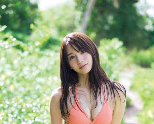 ベビレ傳谷英里香、初水着グラビアで圧倒的透明感魅せる