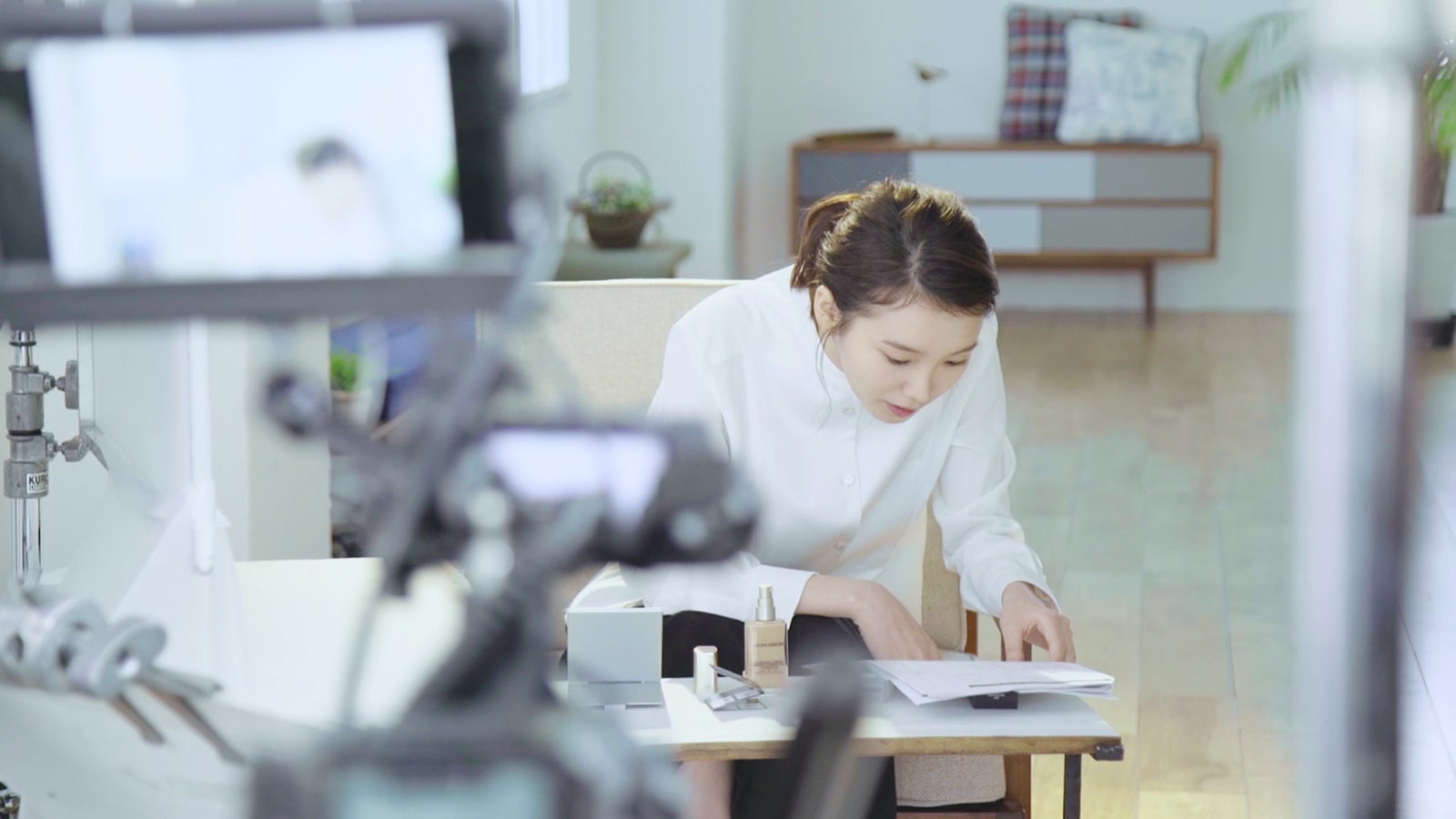 飯豊まりえ／メイク動画・インタビューより（提供写真）