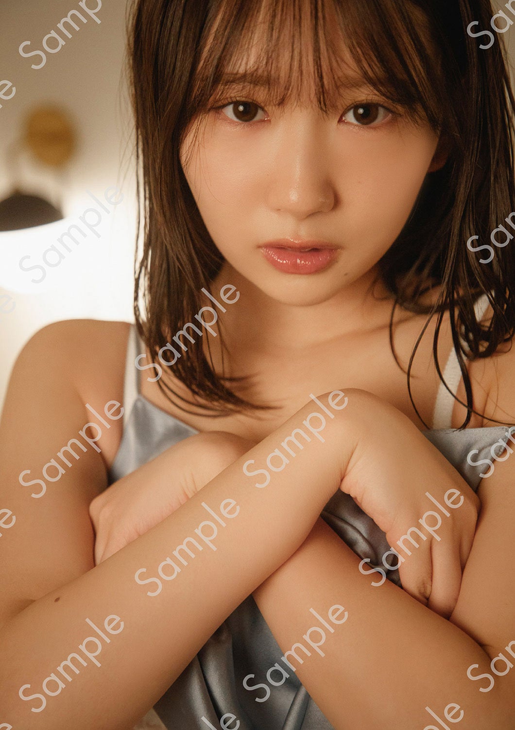 藤嶌果歩 HMV&BOOKS NAMBA（折り目なしB3ポスター）（C）集英社／菊地泰久