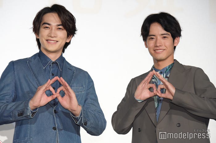 町田啓太、赤楚衛二(C)モデルプレス