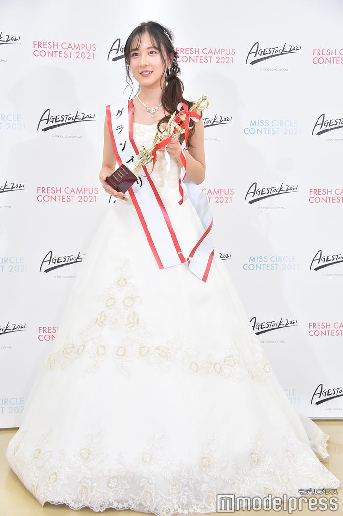 友恵温香さん(C)モデルプレス