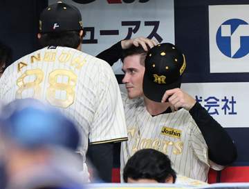 阪神 来日初先発のルーカス 五回途中4失点で降板