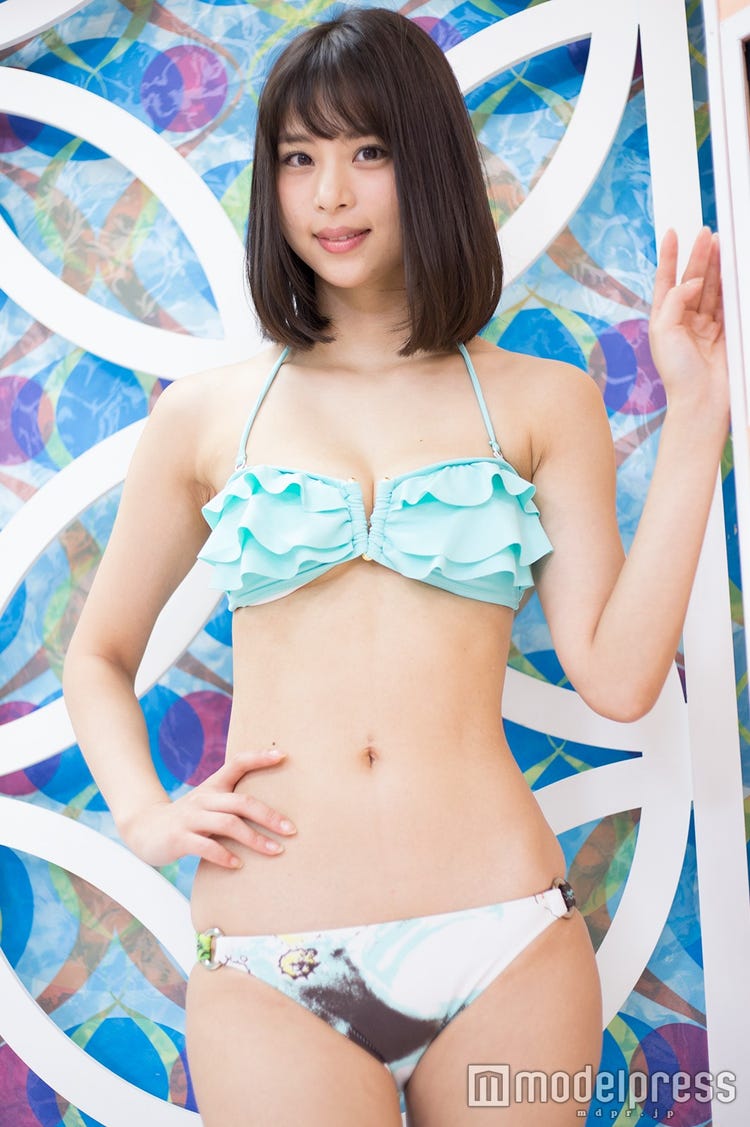 画像12 14 ヒップ強調sexyブラジリアン水着 谷間くっきりv字ビキニ 美ボディにうっとり 深夜のトレンド水着ファッションショー モデルプレス
