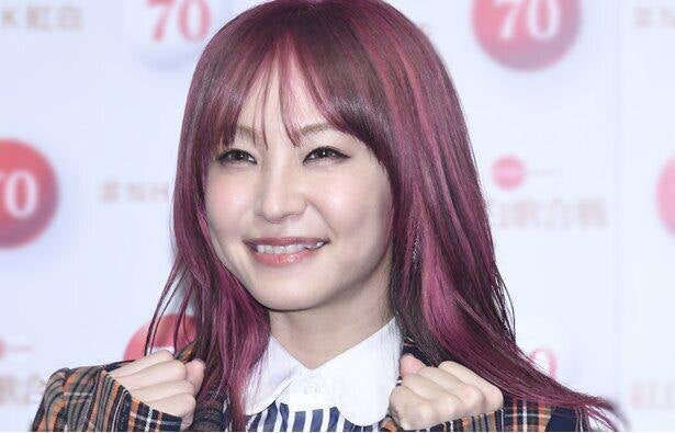 Lisa 女王蜂 アヴちゃんの 盛れてる 初プリクラに反響 二人ともめっちゃ ギャル オーラすごい モデルプレス