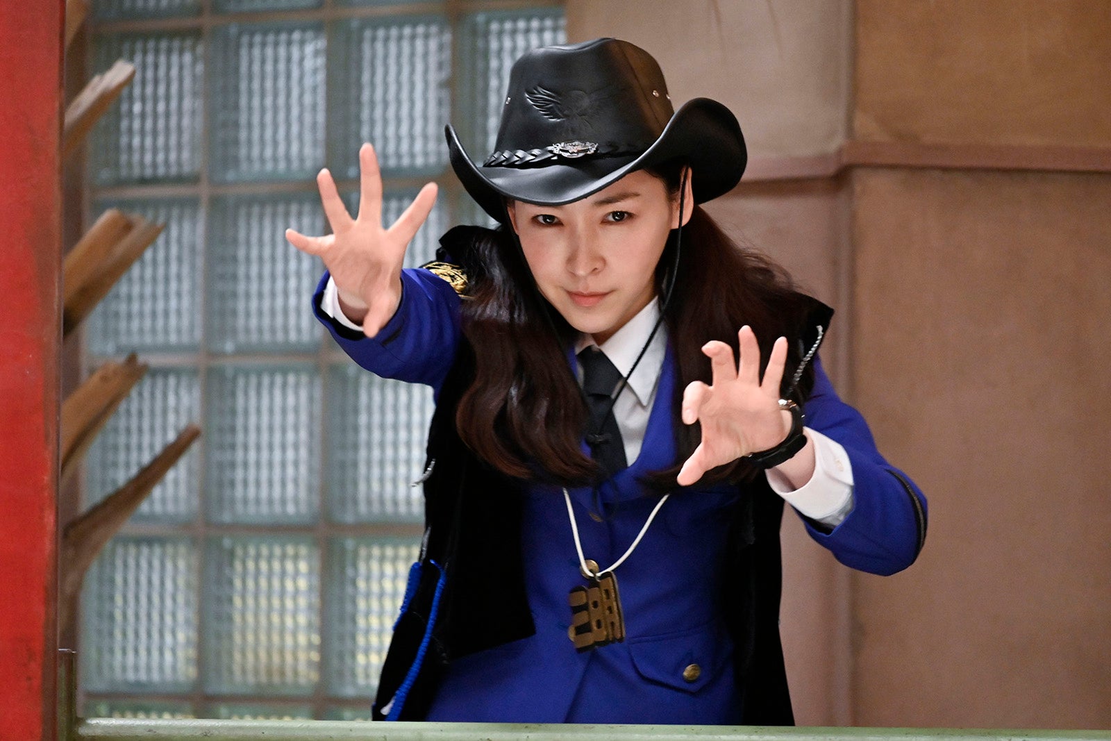 麻生久美子（C）テレビ朝日