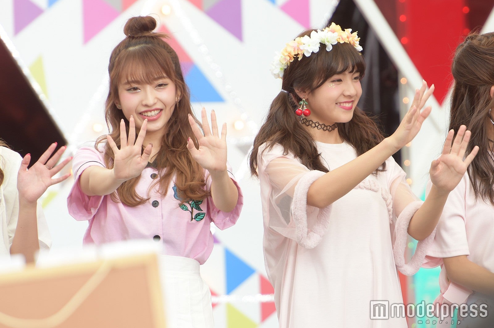 （C）モデルプレス