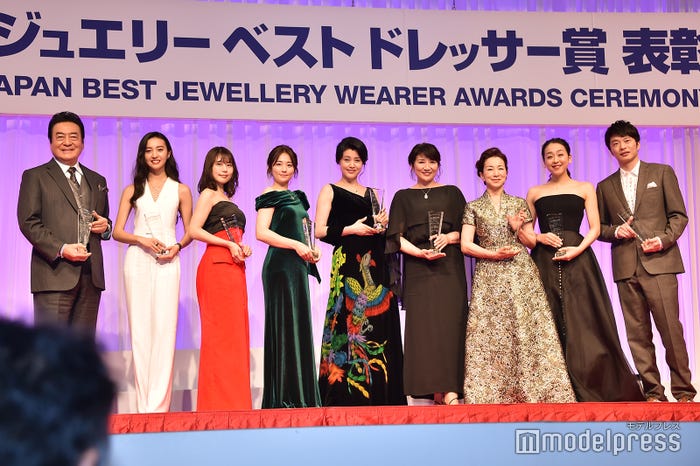 (左から)高橋英樹、Koki,、有村架純、木村文乃、藤原紀香、松下由樹、原田美枝子、浅田真央、田中圭(C)モデルプレス