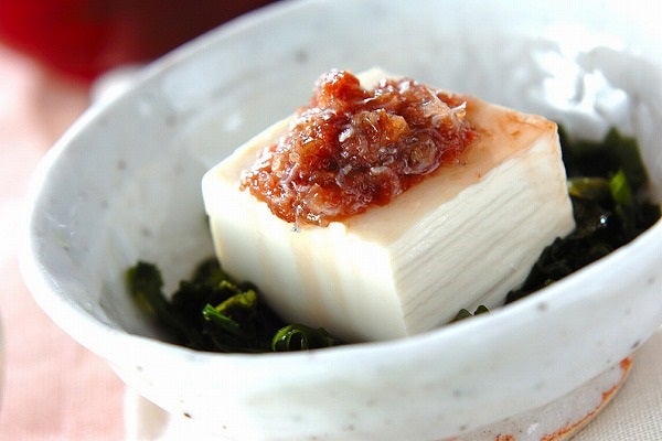 豆腐の梅ドレッシングがけ