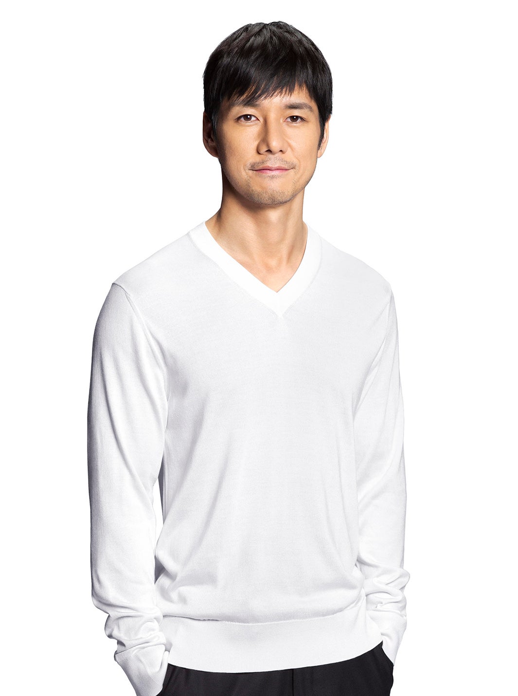 西島秀俊（C）2020映画「奥様は、取り扱い注意」製作委員会