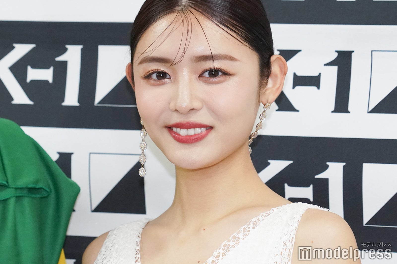 古畑星夏、結婚発表後初の公の場 純白ドレス姿で新婚生活語る