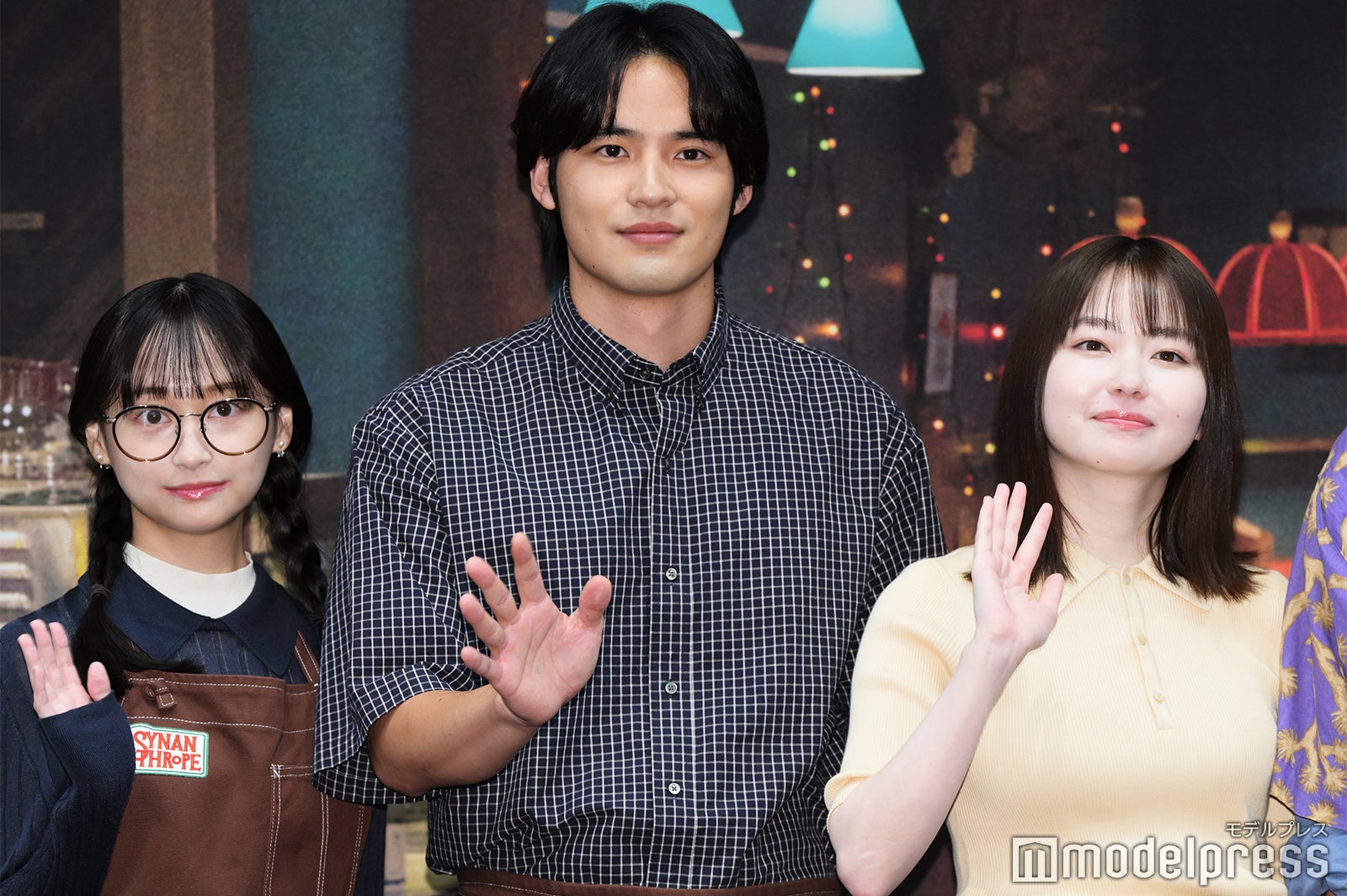 影山優佳、水上恒司、山田杏奈（C）モデルプレス