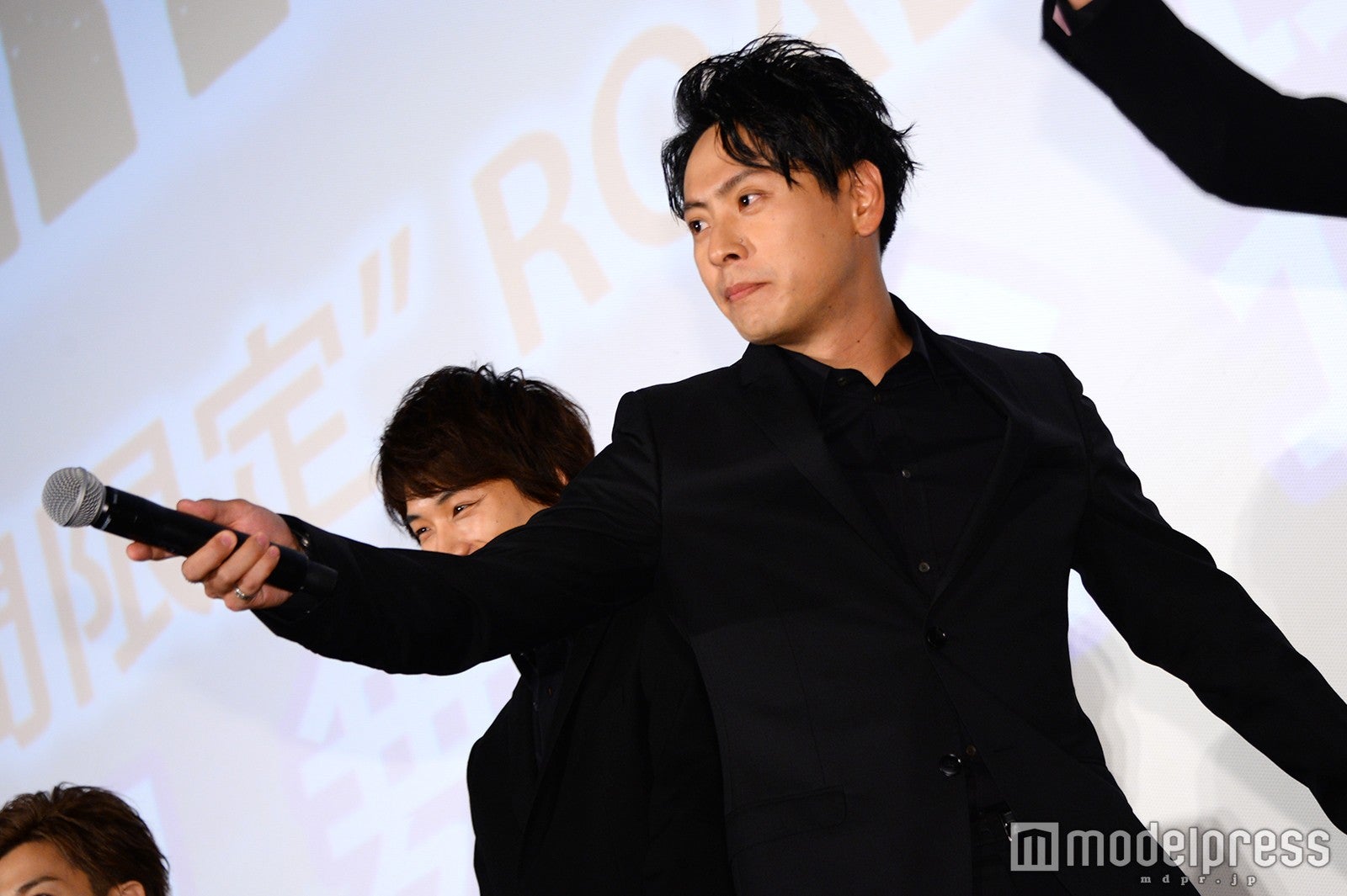 イベントでもいつもトークを回している影の立役者（C）モデルプレス