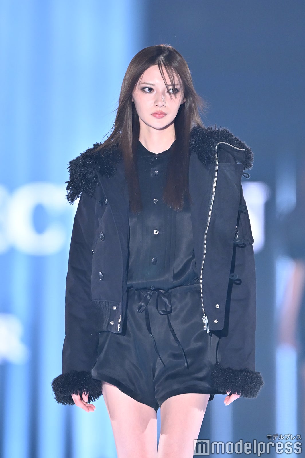 （C）モデルプレス