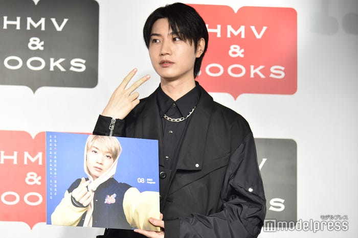 ギャル男がお気に入りの桜田通(過去は裏ピースしていたことを説明する桜田通)(C)モデルプレス