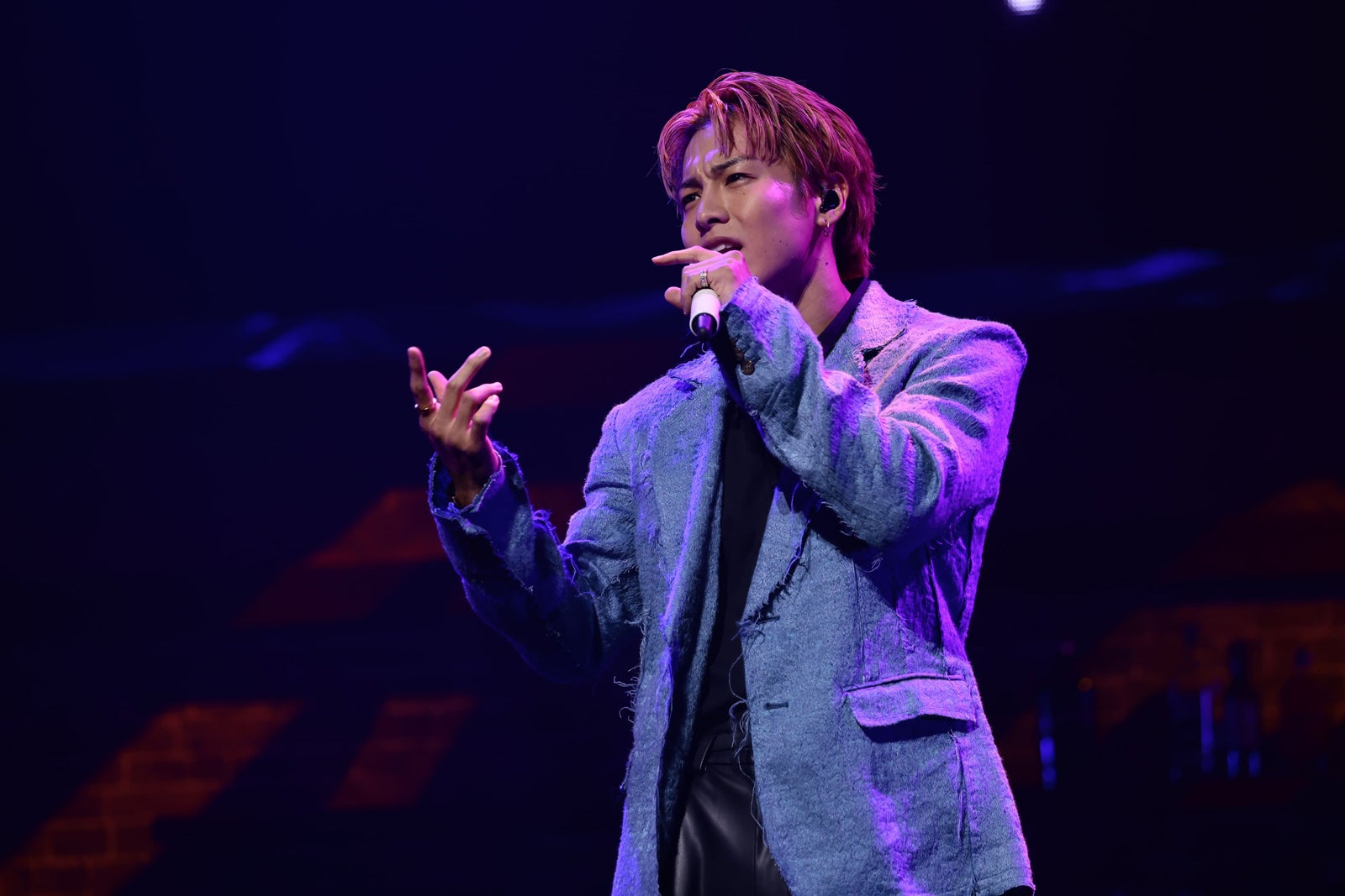 THE RAMPAGE川村壱馬・吉野北人・RIKU、ソロ曲＆主題歌「片隅」初披露 甘い歌声響かせる＜MY (K)NIGHT　マイ・ナイト＞