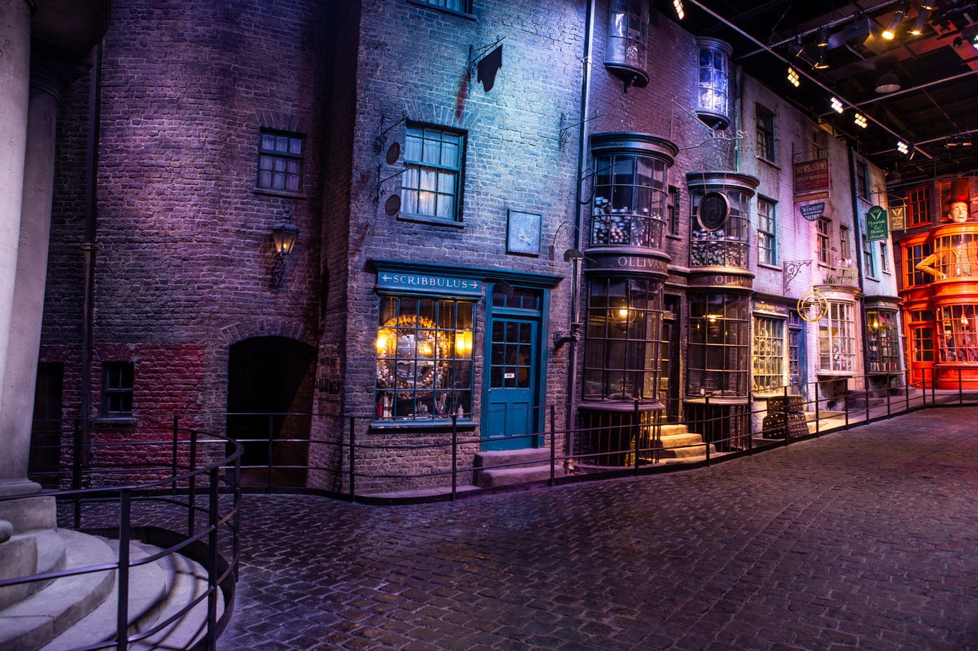 スタジオツアーロンドン／‘Wizarding World’ and all related names, characters and indicia are trademarks of and （C） Warner Bros. Entertainment Inc. – Wizarding World publishing rights （C） J.K. Rowling.Warner Bros. Studio Tour London – The Making of Harry Potter.
