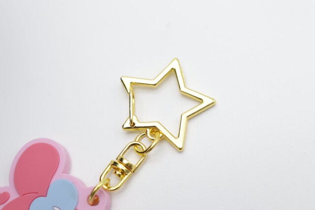 ラバーキーホルダー　むきゅむきゅ　金具