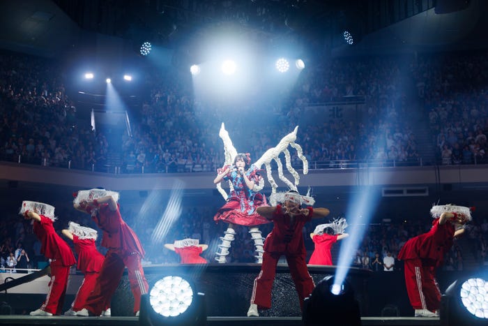 ano/Photo by 横山マサト