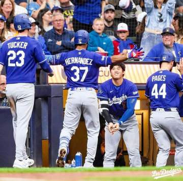 ドジャースが大勝で首位キープ！大谷翔平が4戦連続打点の適時打含むマルチ安打 佐々木朗希が成長示す3勝目 テオスカーが3安打6打点でド軍2桁得点大勝