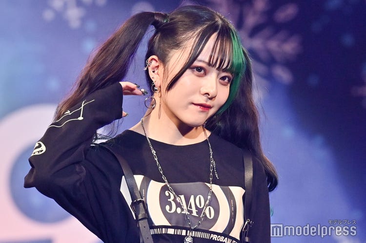 ジャにのちゃんねる 登場で話題のtiktoker ゆら猫 夏目ゆら 初ランウェイで美脚チラリ Tgc Teen 21 Winter モデルプレス ジャにのちゃんねる 登場で話題のtiktoker ゆら猫 夏目ゆら 初ランウェイで美脚チラリ Tgc Teen 21 Winter モデルプレス