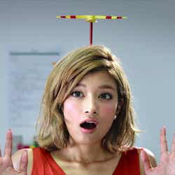 ローラ/「TBCでキレイに」篇