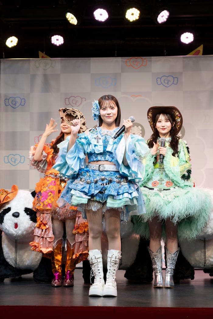南なつ、福山梨乃、小川奈々子(提供写真)